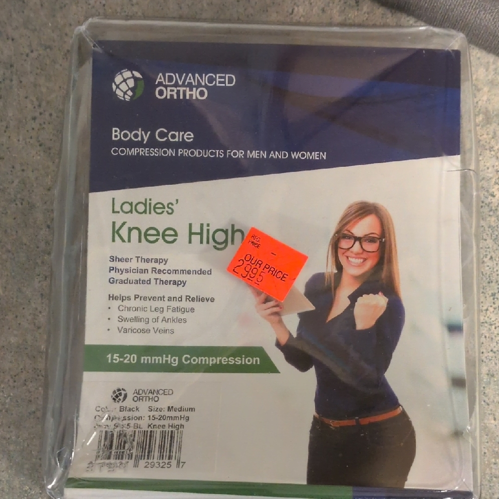 Black Advanced Ortho Ladies' Knee High Compression Socks - Medium